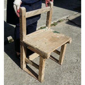 c 소품용 빈티지 의자 옛날의자 엔틱의자 낡은의자