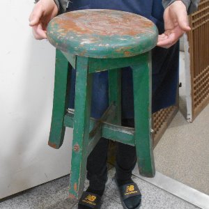 초록 의자 빈티지의자 나무의자 재봉틀의자 미싱의자