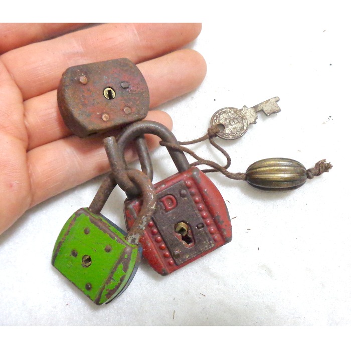 특이한 수집용 옛날 자물통 3점 모두 옛날 자물쇠