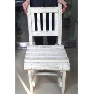 흰 빈티지 의자/옛날의자/엔틱의자/낡은의자/근대사