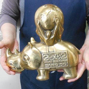 2002년 월드컵 코뿔소 월드컵기념품 코뿔소 장식품
