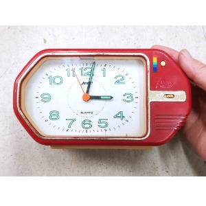 80년대 빨간 탁상시계 옛날 탁상시계 옛날시계