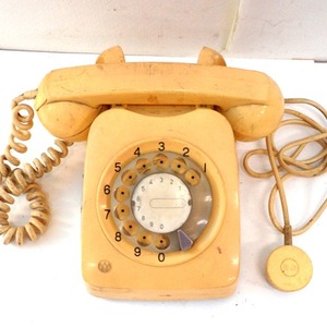 낡은 상아색 다이얼전화기/다이얼전화기/수집용전화기/특이한 전화기/전화기/옛날전화기